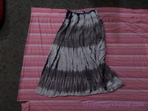 DIY Sew a Maxi Skirt From a Sheet